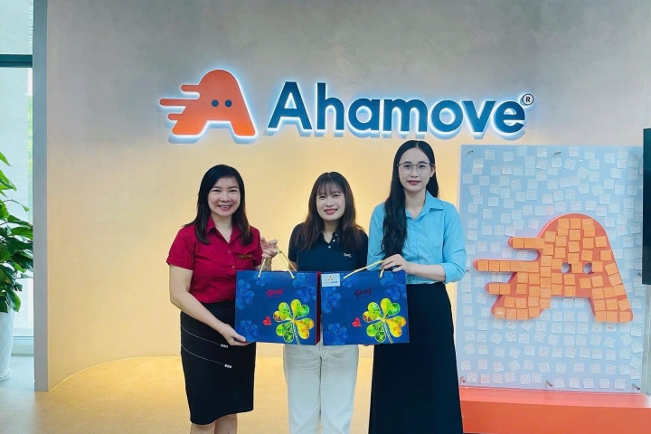 Công tác CSKH tại Rivera Park Sài Gòn tháng 10/2025: Lan tỏa giá trị từ sự tận tâm